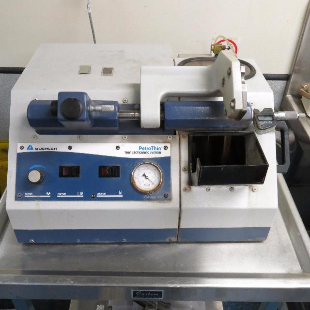 Buehler Berthrehin trimming saw