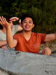 Picture of Carl Santiago